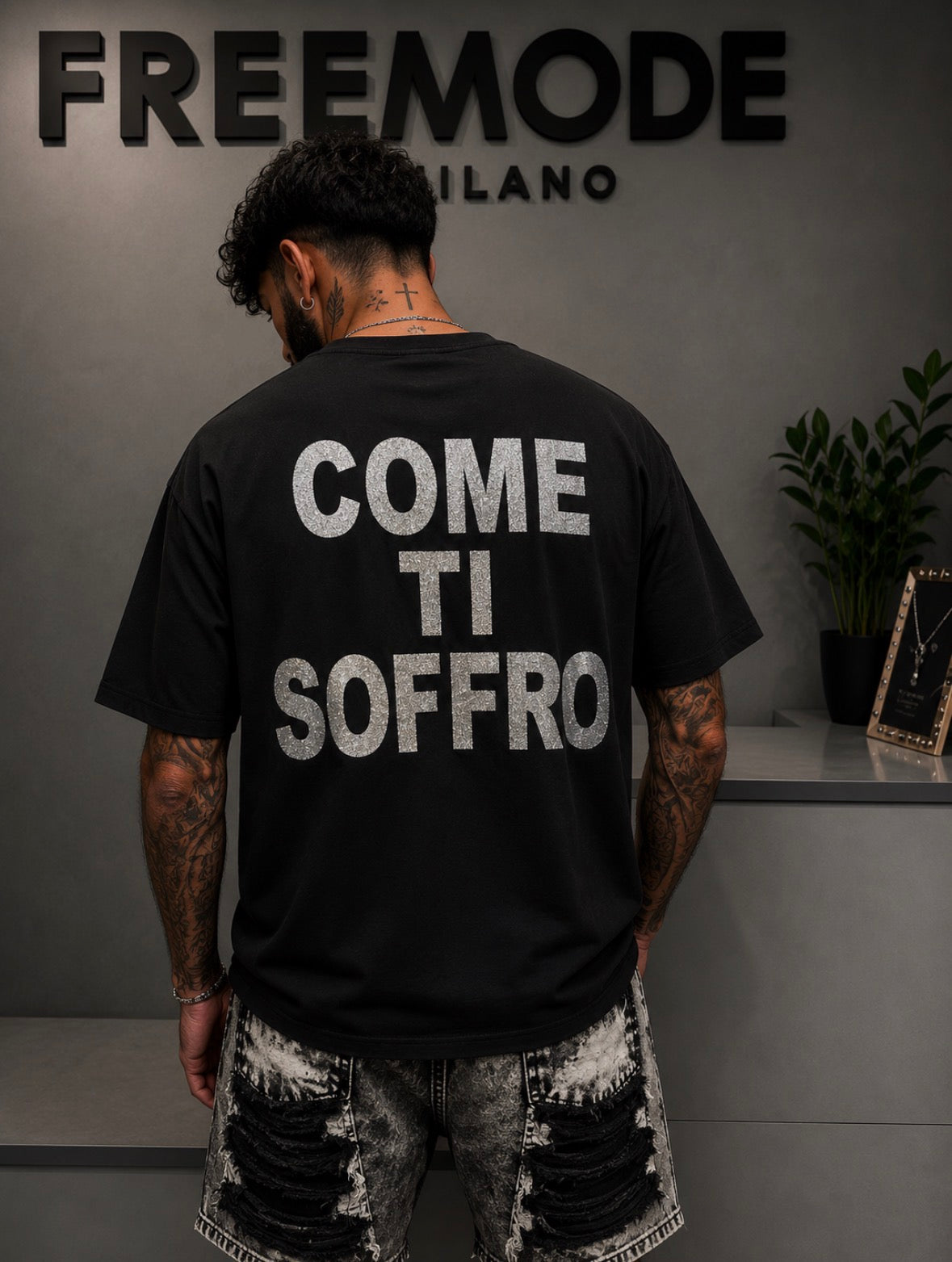 T-SHIRT COME TI SOFFRO GLITTERATA